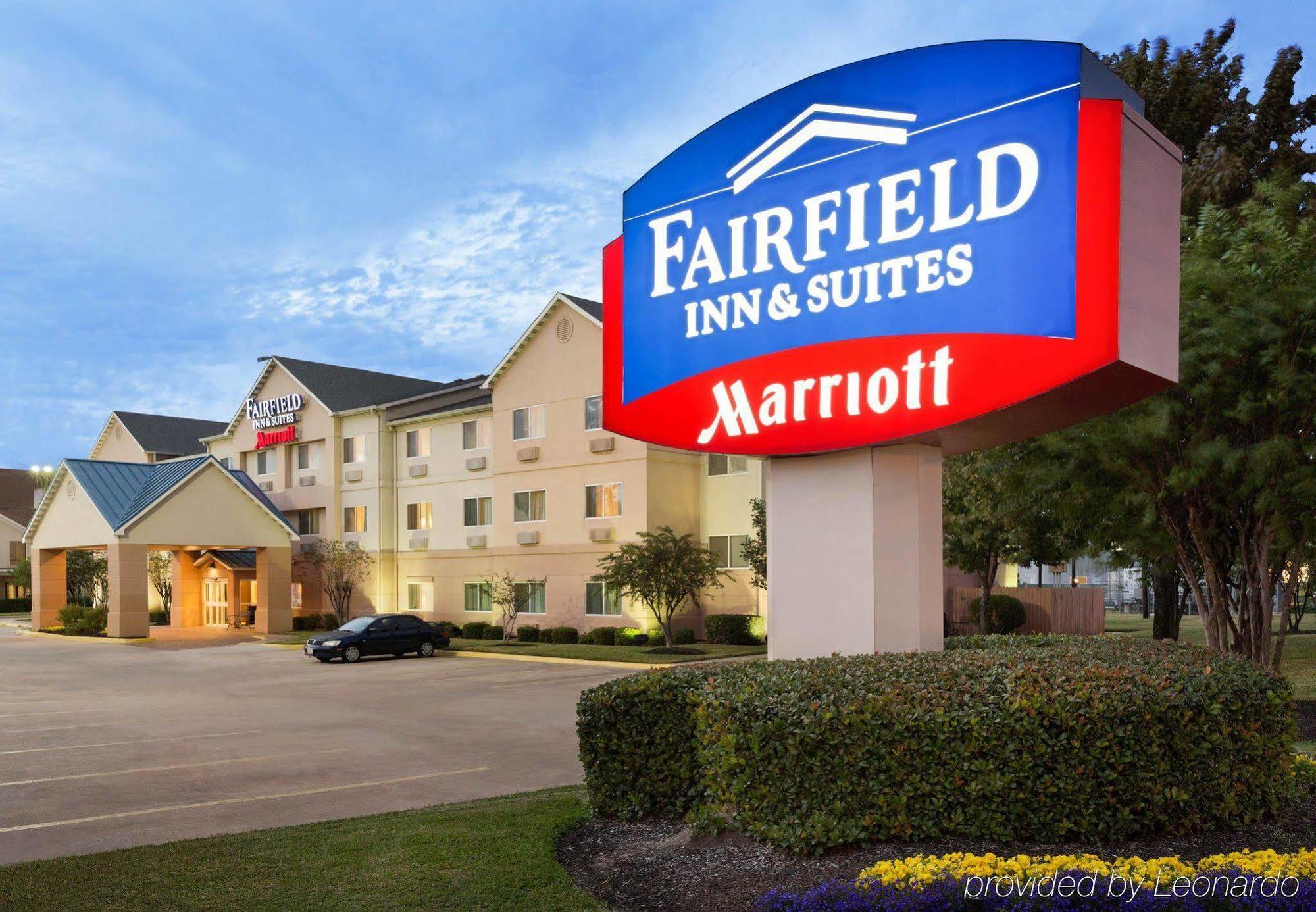 Comfort Inn & Suites Houston Esterno foto