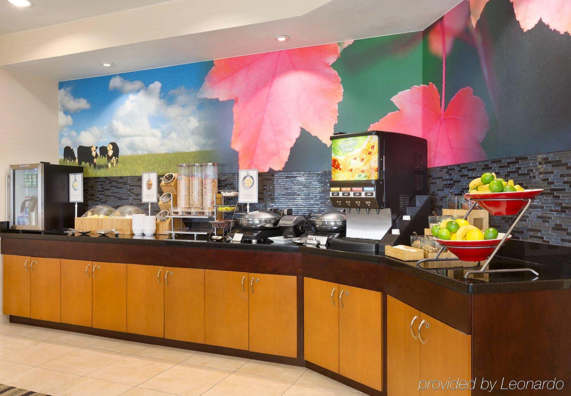 Comfort Inn & Suites Westfield Esterno foto