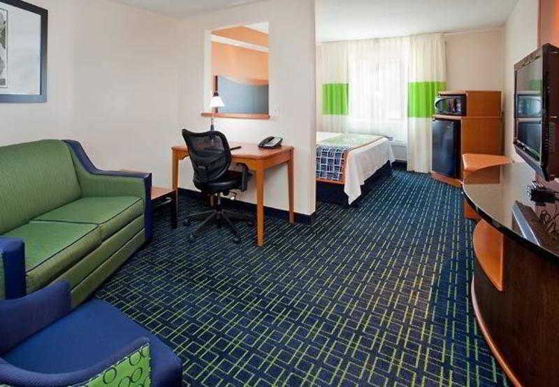 Comfort Inn & Suites Houston Esterno foto